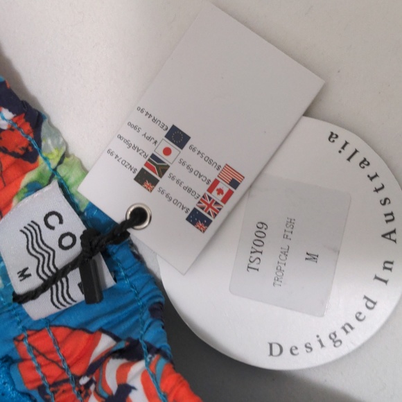 Surfboard Trunks - Picture 6 of 6